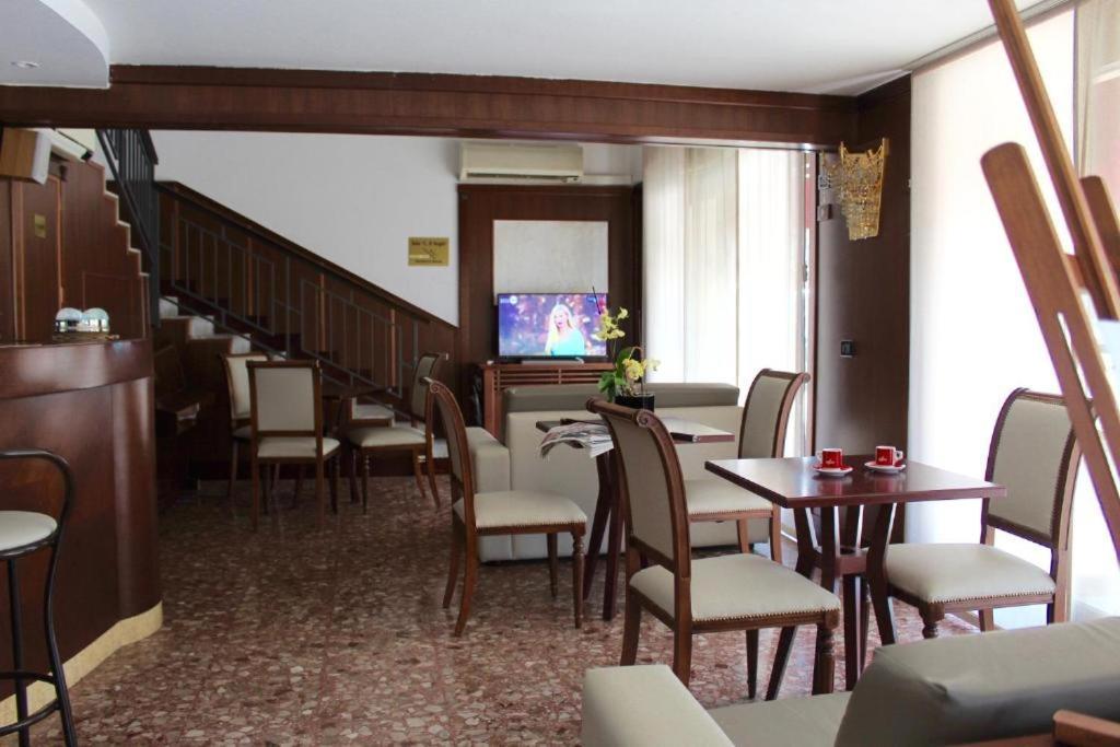 Depandance Hori Balconata 2 Punto 0 Ξενοδοχείο Lucera Εξωτερικό φωτογραφία